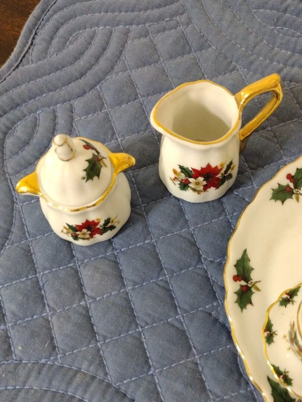 N/A elegant porcelain